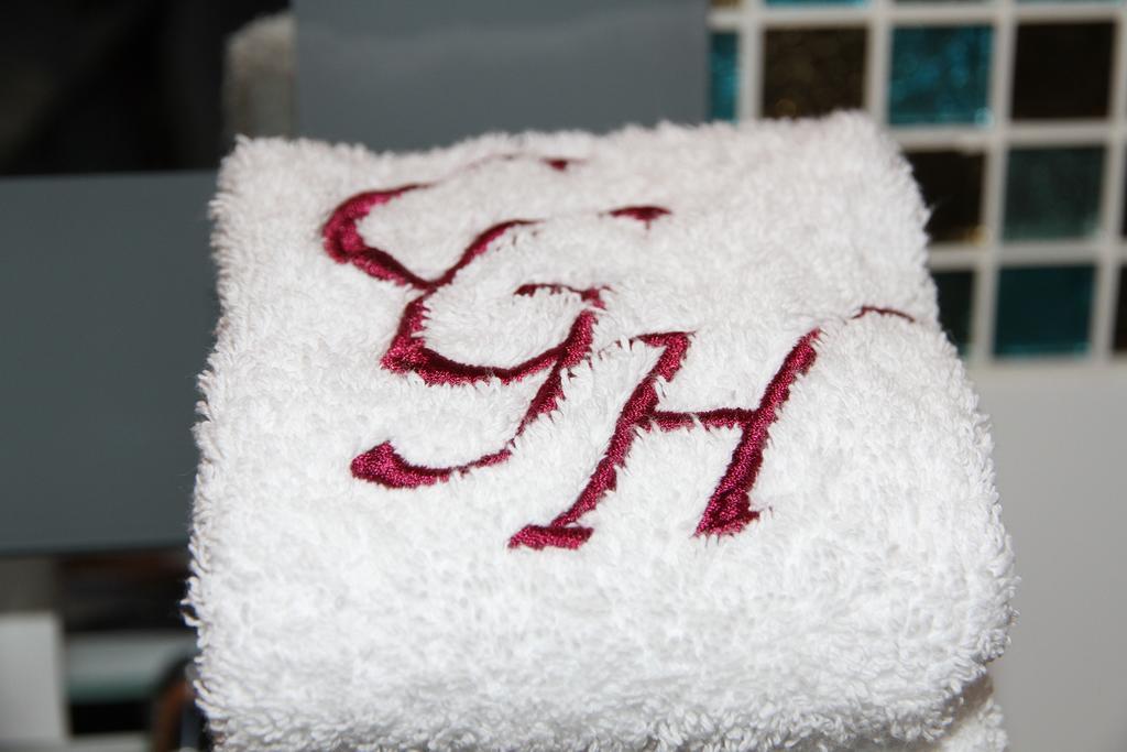Crompton Guest House Hounslow Esterno foto