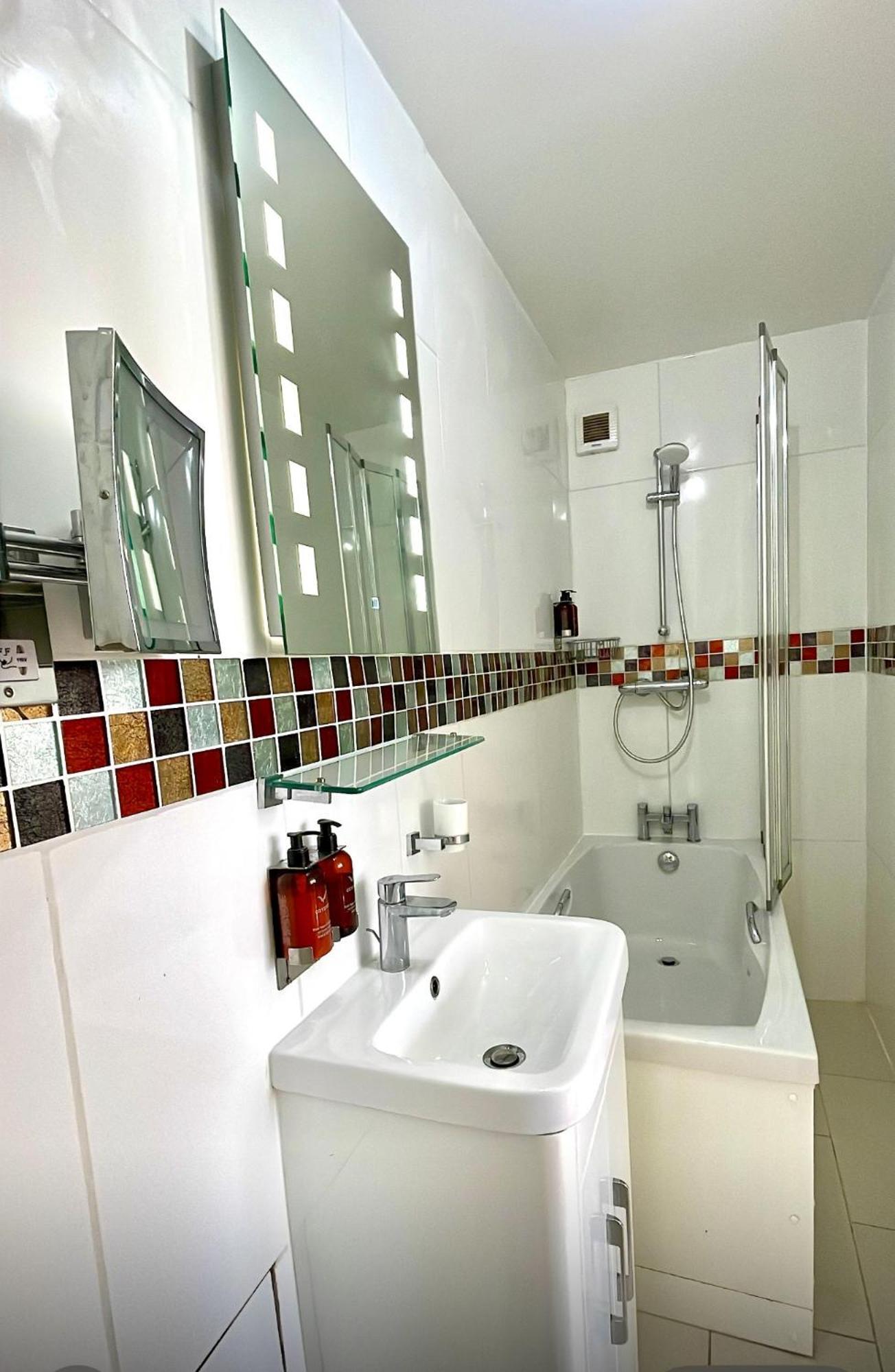 Crompton Guest House Hounslow Esterno foto