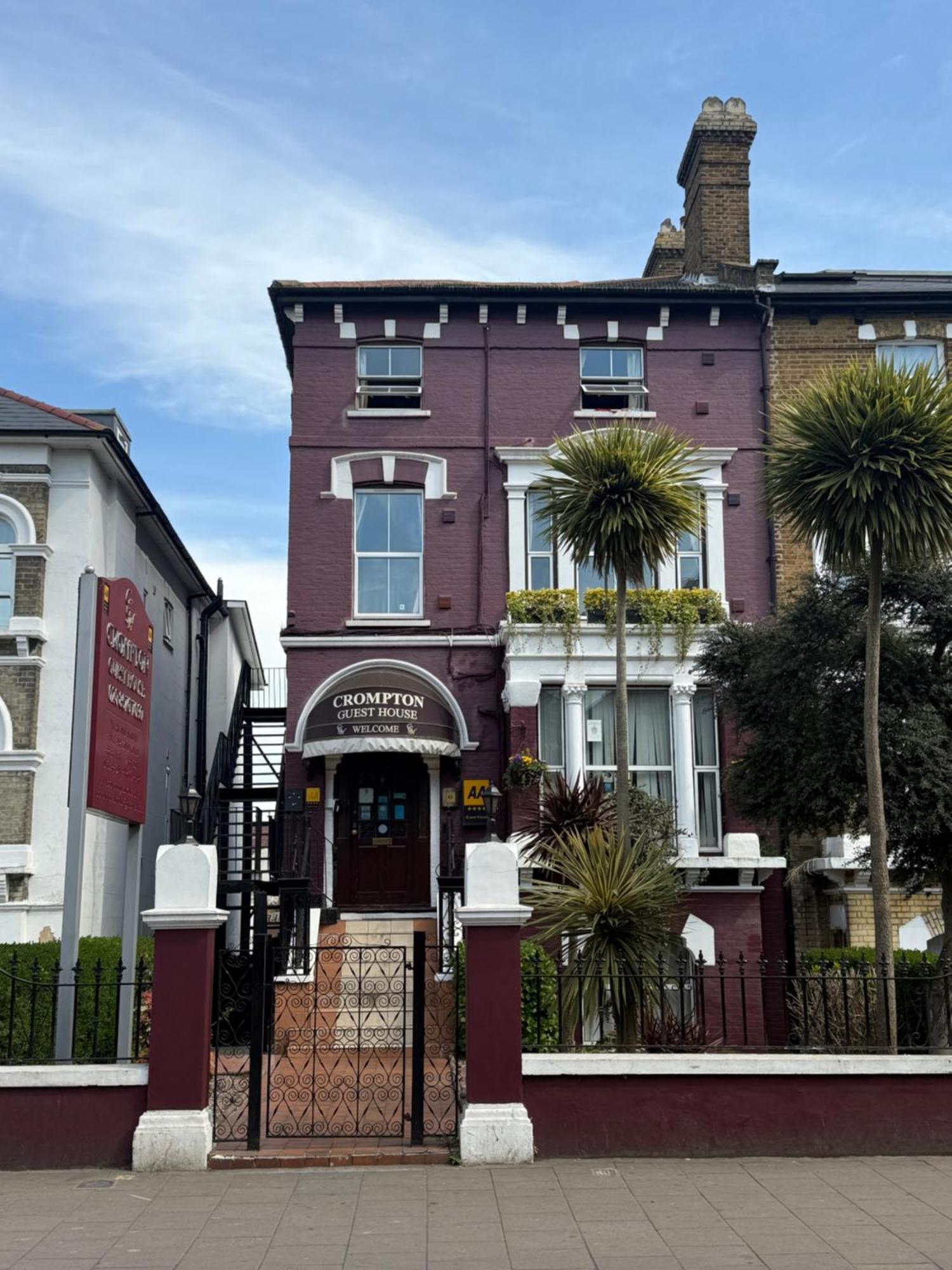 Crompton Guest House Hounslow Esterno foto