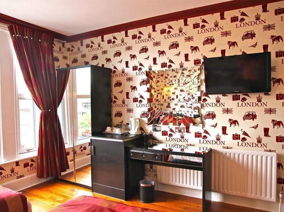 Crompton Guest House Hounslow Esterno foto